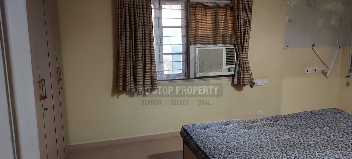 FlatApartment for Rent in Tanmay Flat Bodakdev, Ahmedabad