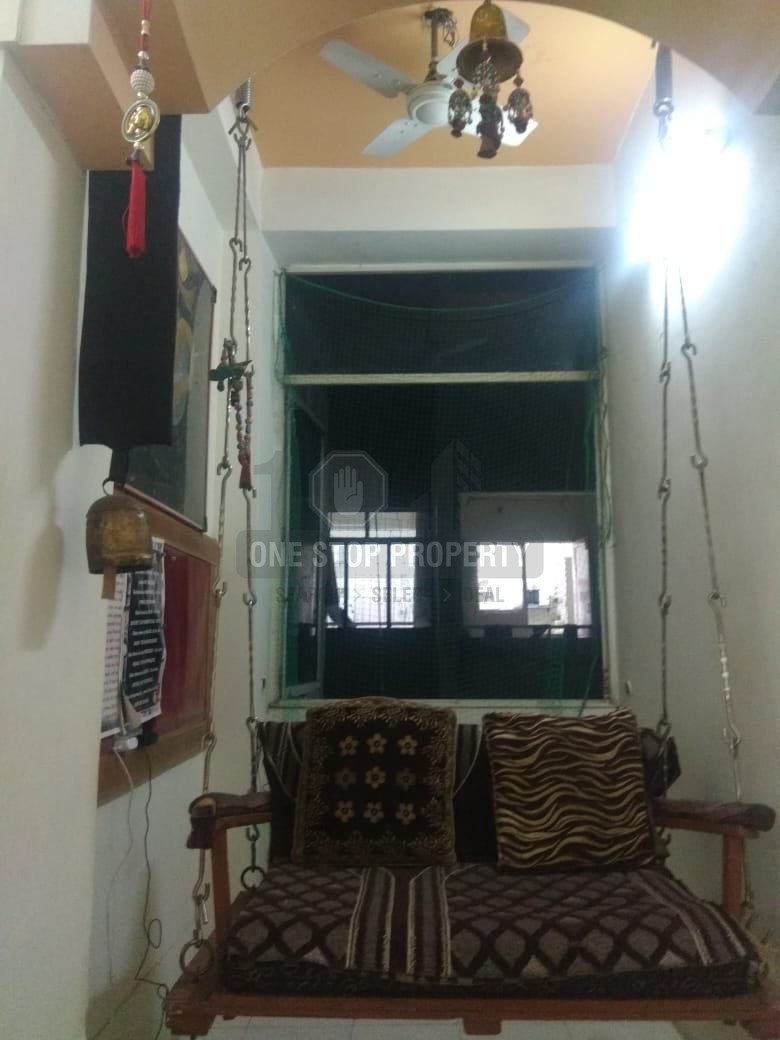 FlatApartment for Rent in Surel Apartment Bodakdev, Ahmedabad