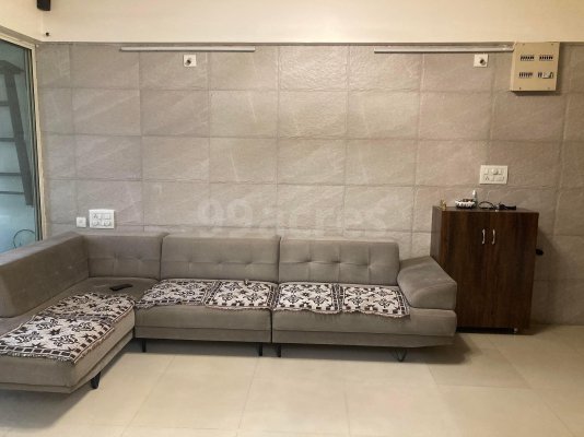 Kalpvruksh Appartment