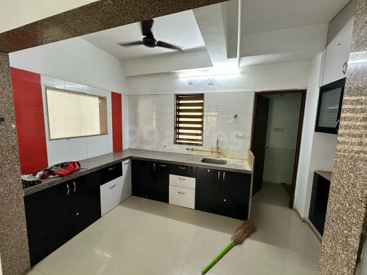 Parshwanath Metrocity