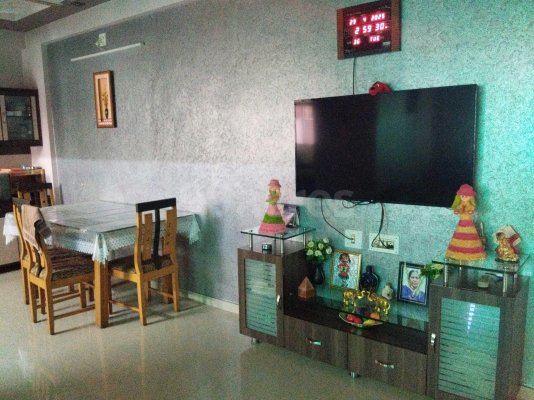 Shukan Apartment