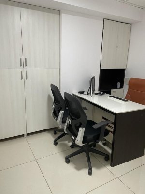 Parshwanath Business Park