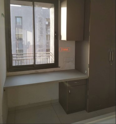 Saanvi Nirman Spectra